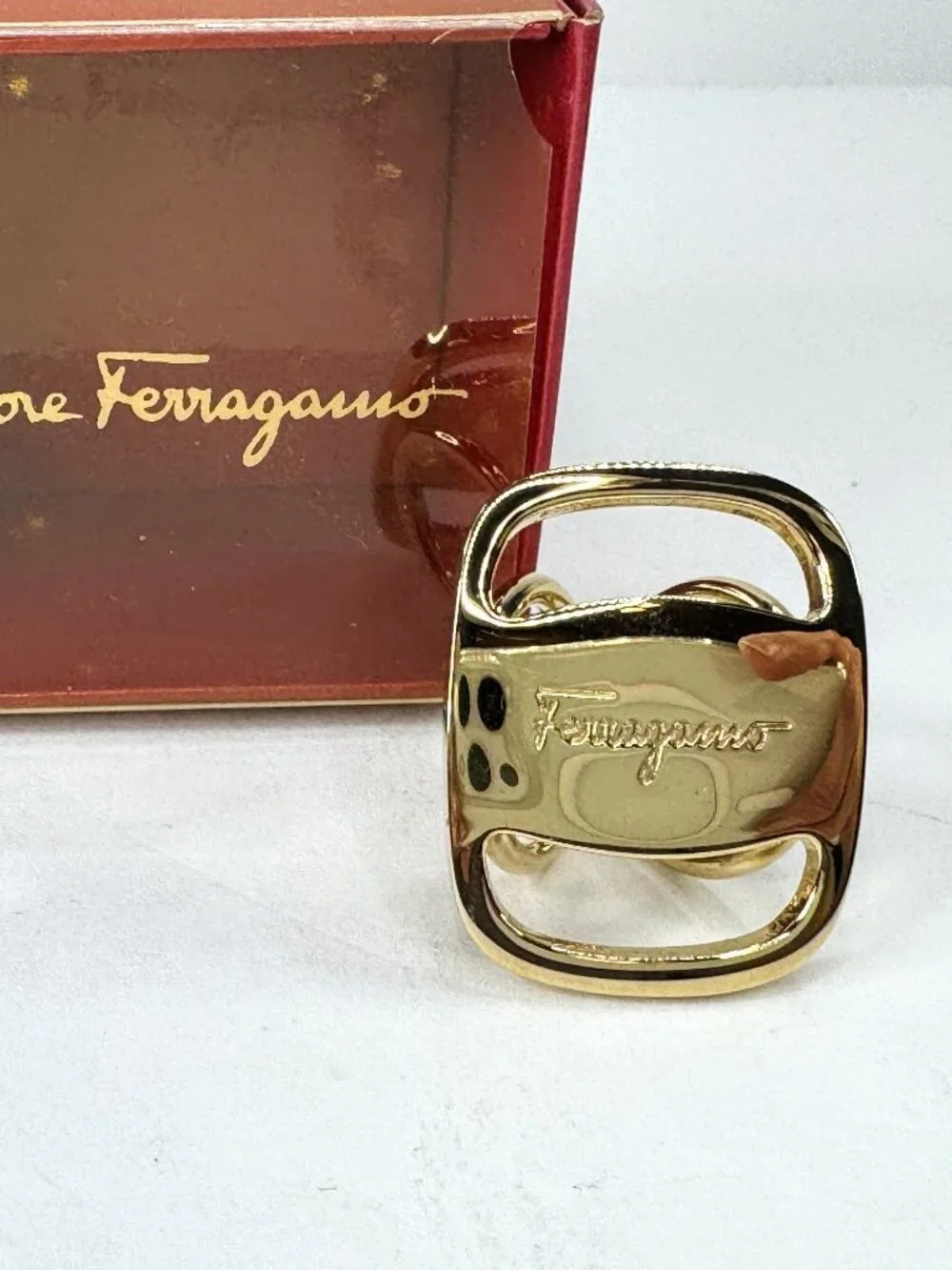 Vintage Salvatore Ferragamo Gold Tone Logo Scarf Ring Original Box GS864